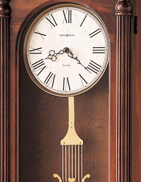 Reloj de Pared Howard Miller Helmsley