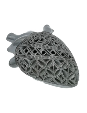 Escultura Yuu Nges Corazón