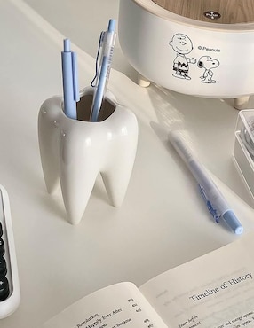 Maceta Happy Ware de cerámica con sistema automático de riego