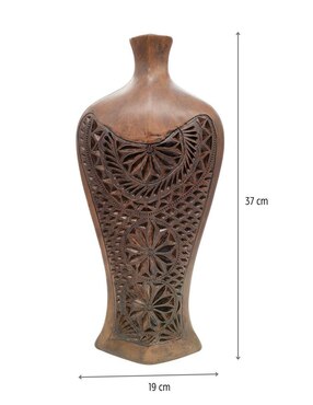 Escultura Yuu Nges