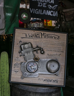 Reloj de pared Running Decora de metal