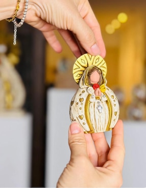 Escultura religiosa Dari & Alice Virgen rosa Mística