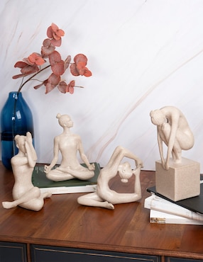 Figura Bluebell & Co. Yoga Lady de resina