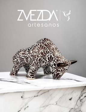 Figura de toro Zvezda Talavera Talavera
