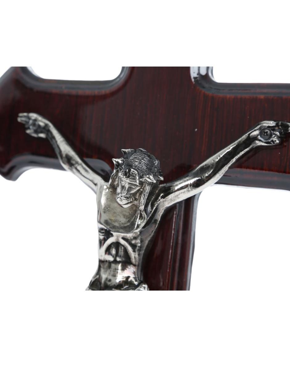 Crucifijo de cruz de metal 2