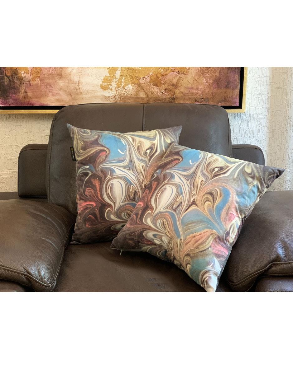 Cojín decorativo sublimado Alicia azul con rosa 2