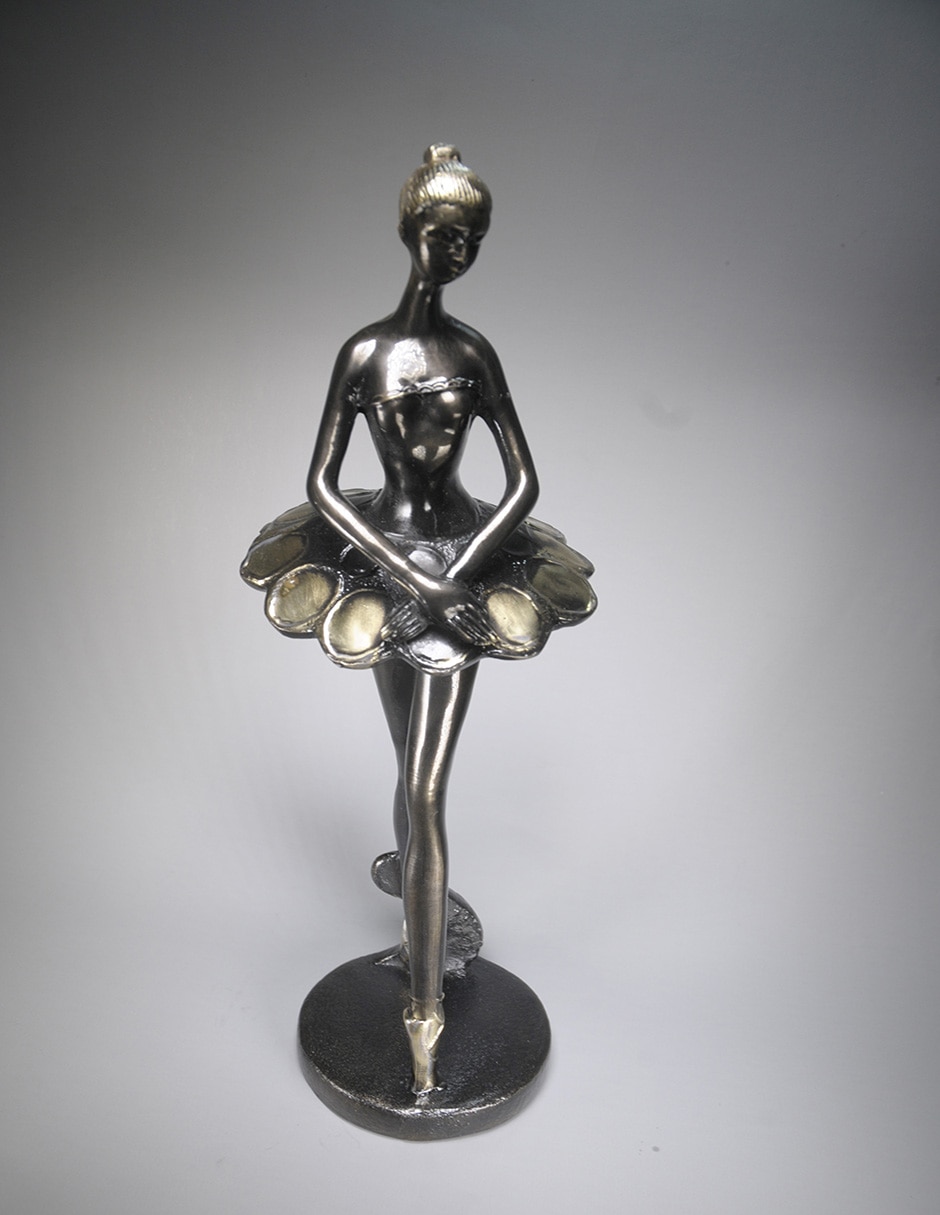 Figura de bailarina de metal 2