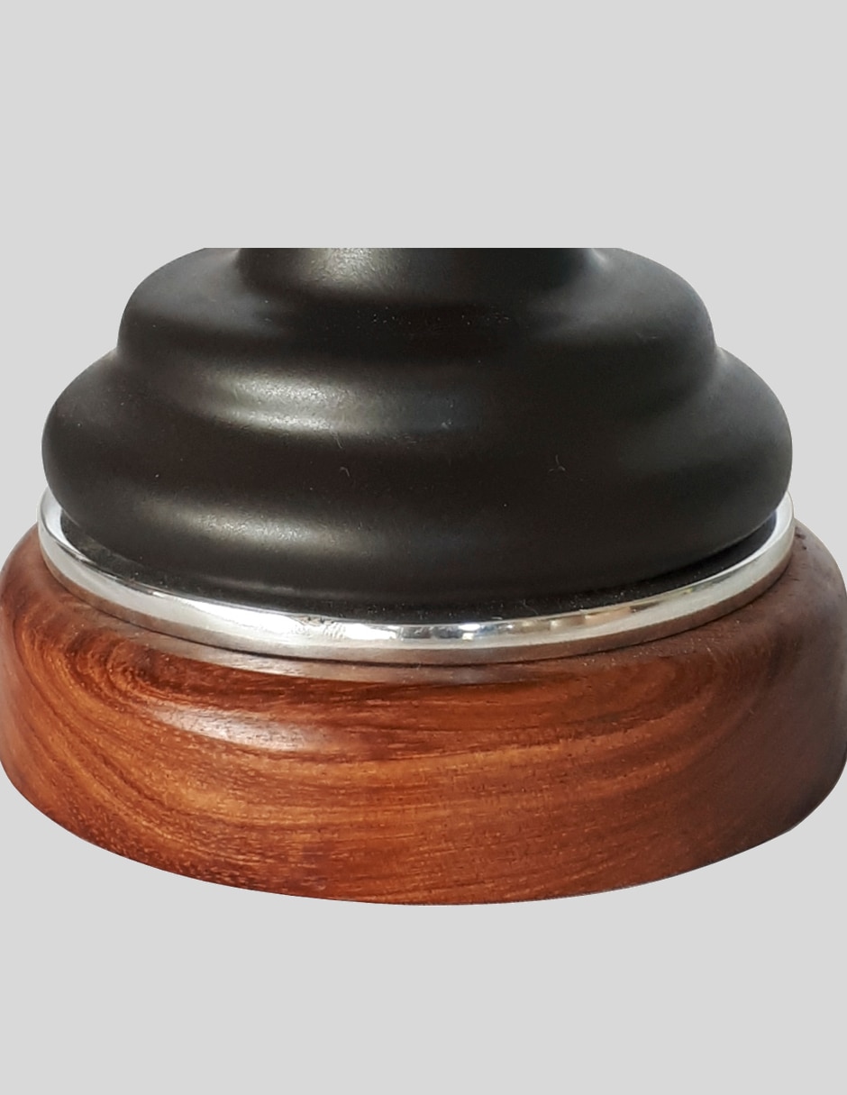 Figura de peón de cerámica 6