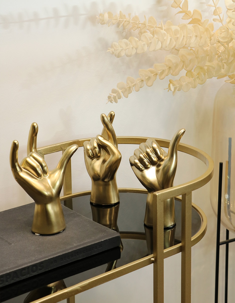 Figura de mano de cerámica