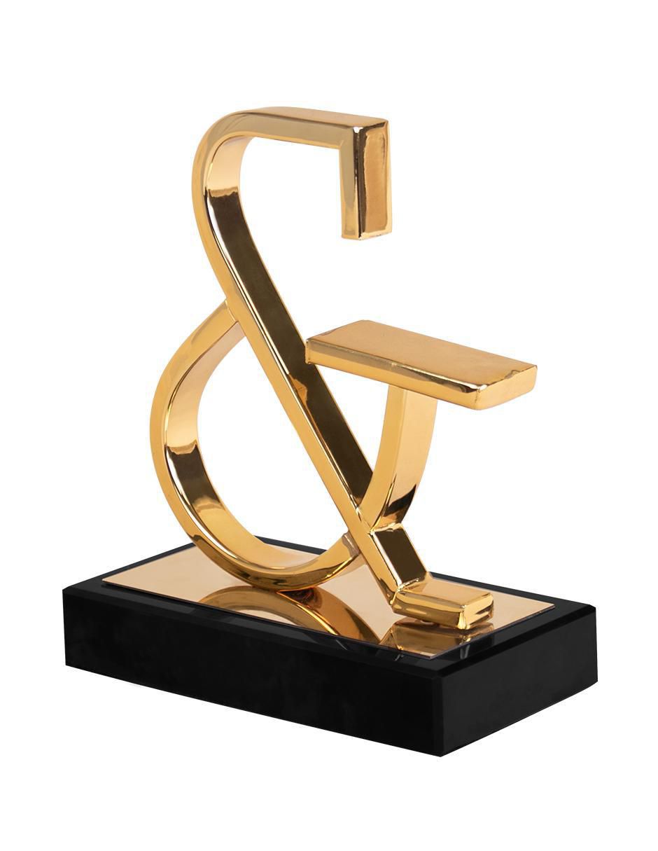 Figura de ampersand Artístico de metal 3