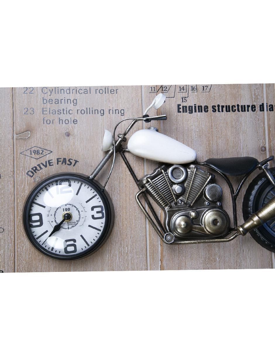 Reloj de pared de metal 4