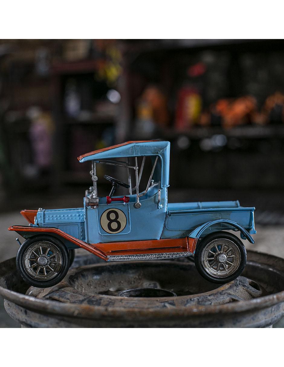 Figura de pick up de metal 4