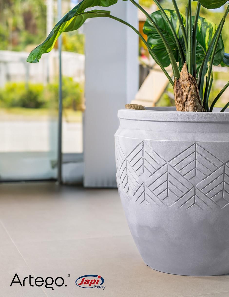 Maceta Tribe Japi de plástico con sistema automático de riego 3