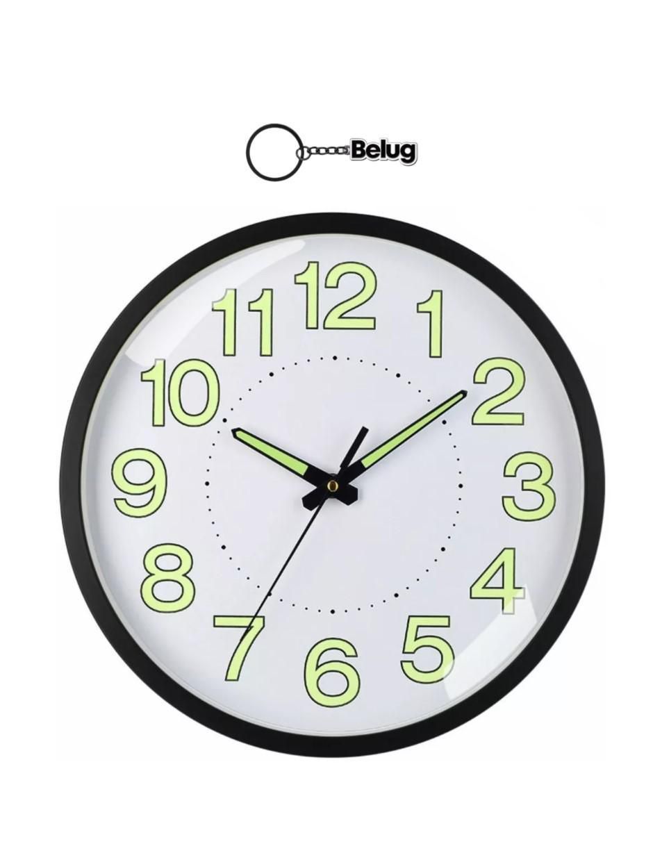 Reloj de pared de plástico