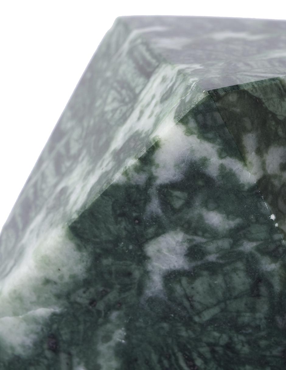Figura de rombo de mármol 2