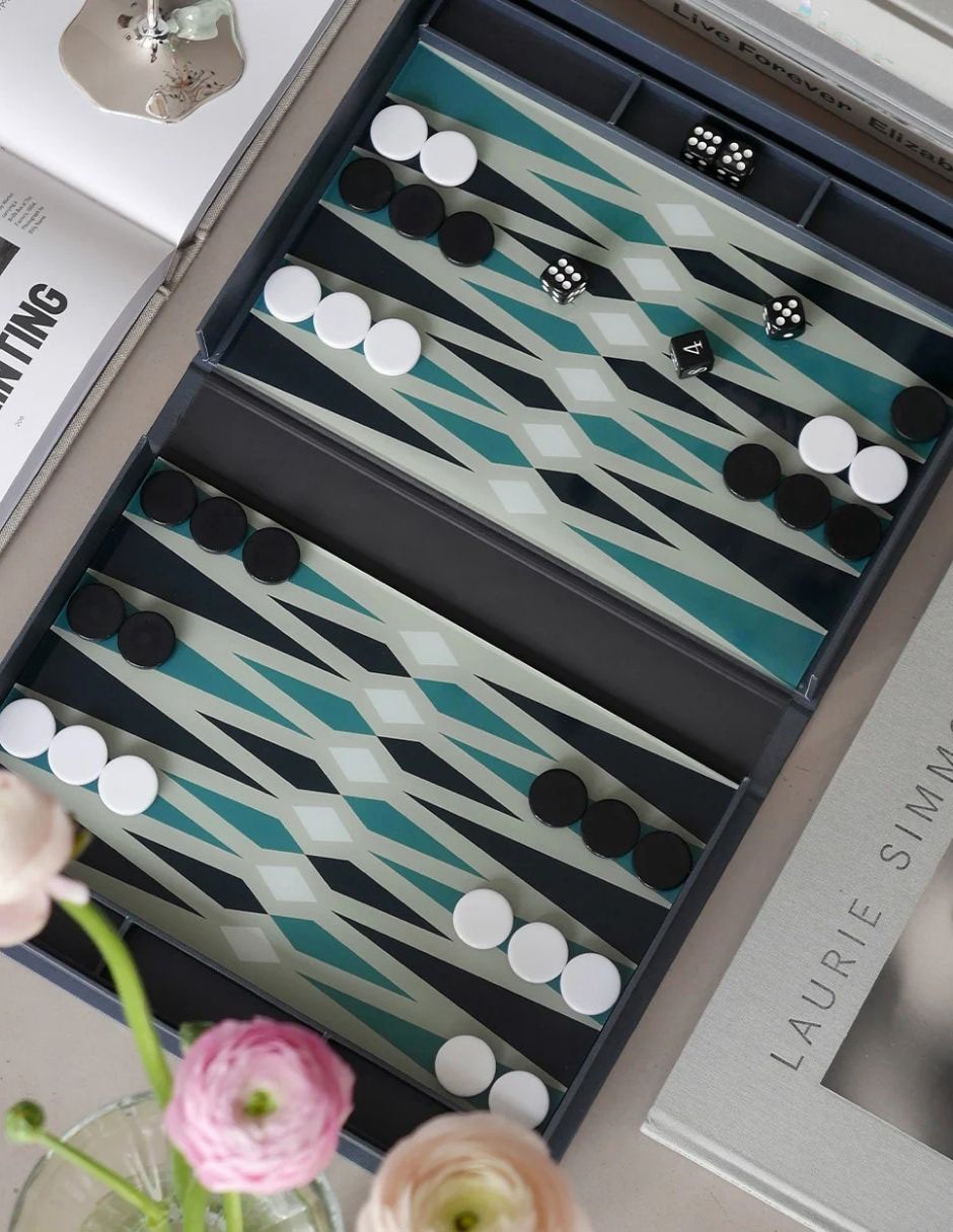 Caja decorativa con set Board Game Backgammon 4