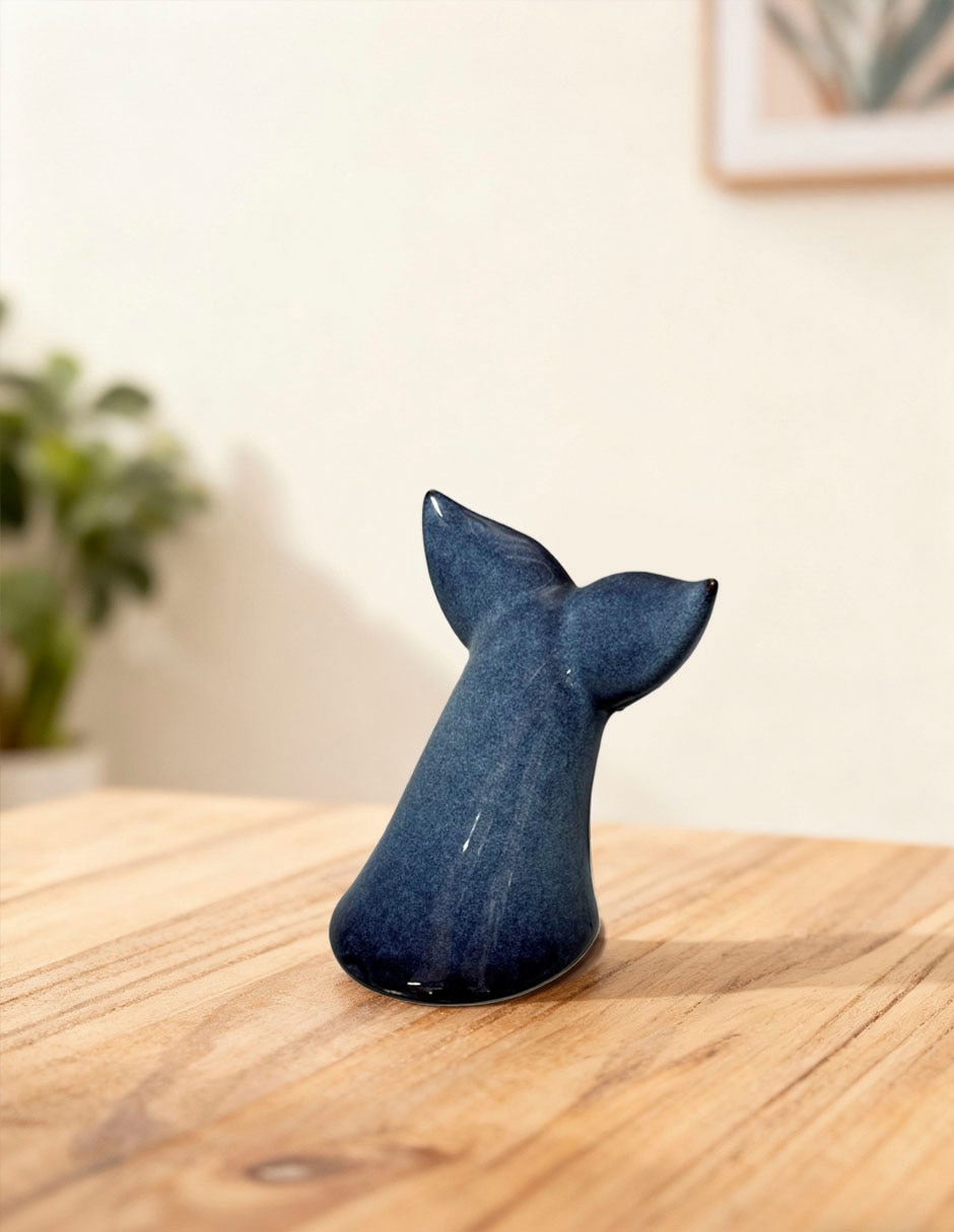 Figura de ballena de cerámica 3