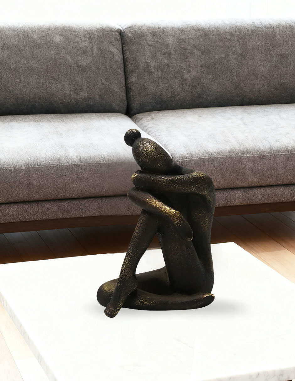 Figura Lady de resina 4