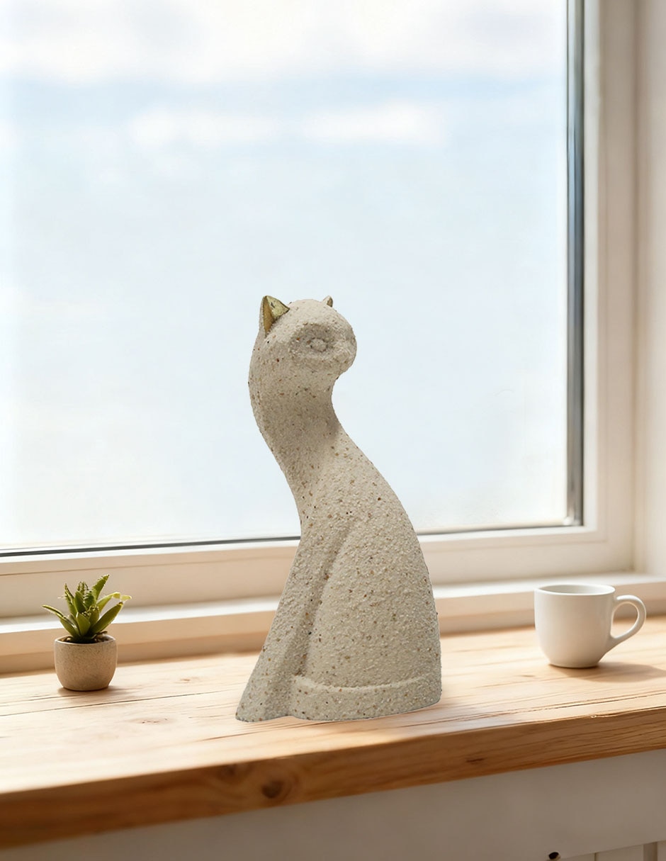 Figura Cat de resina 4