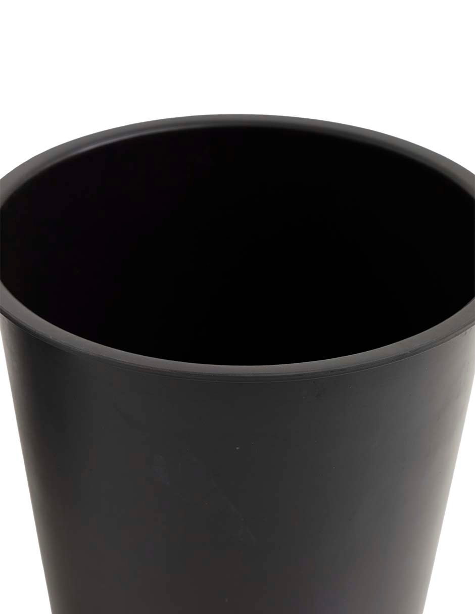 Maceta Iron m de poliratán 5