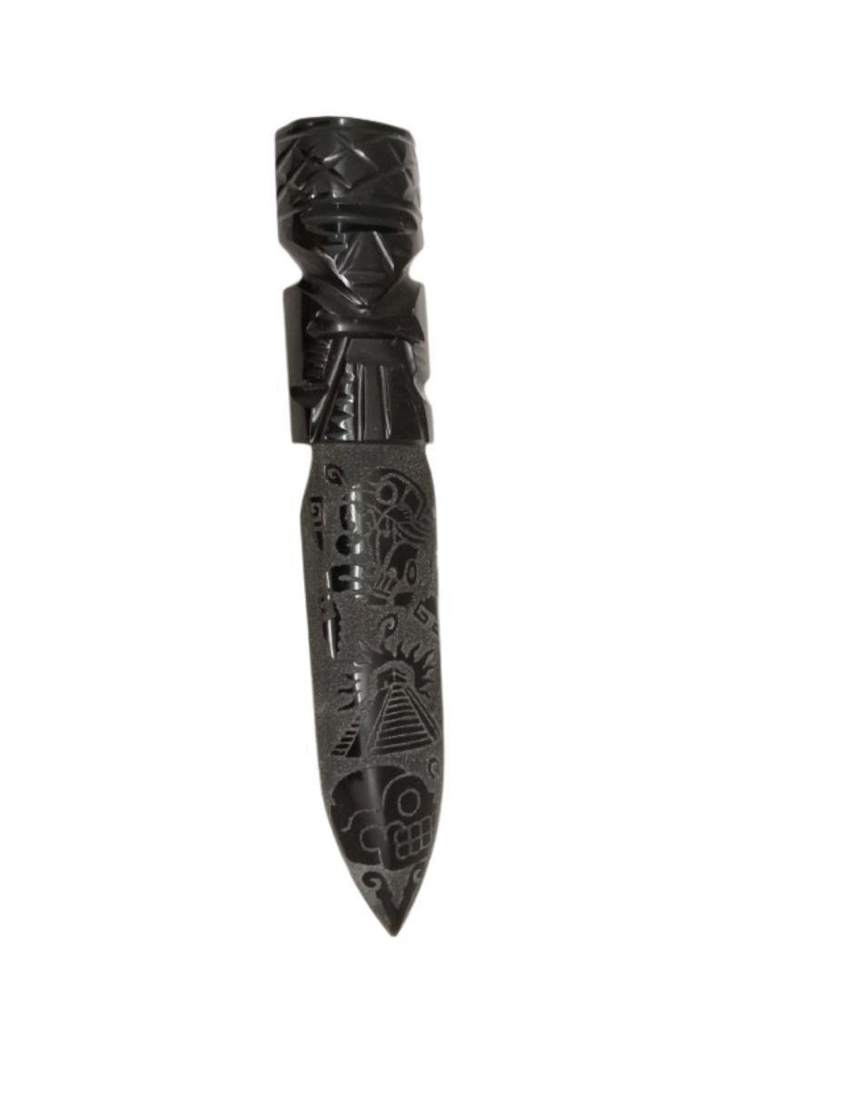 Escultura de daga Obsidiana de vidrio 1