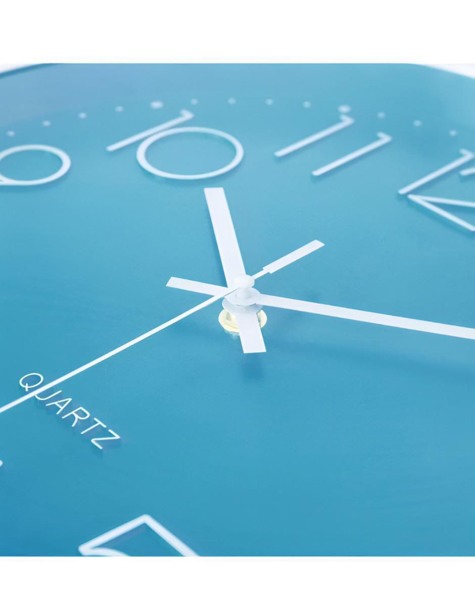 Reloj de pared de plástico 4