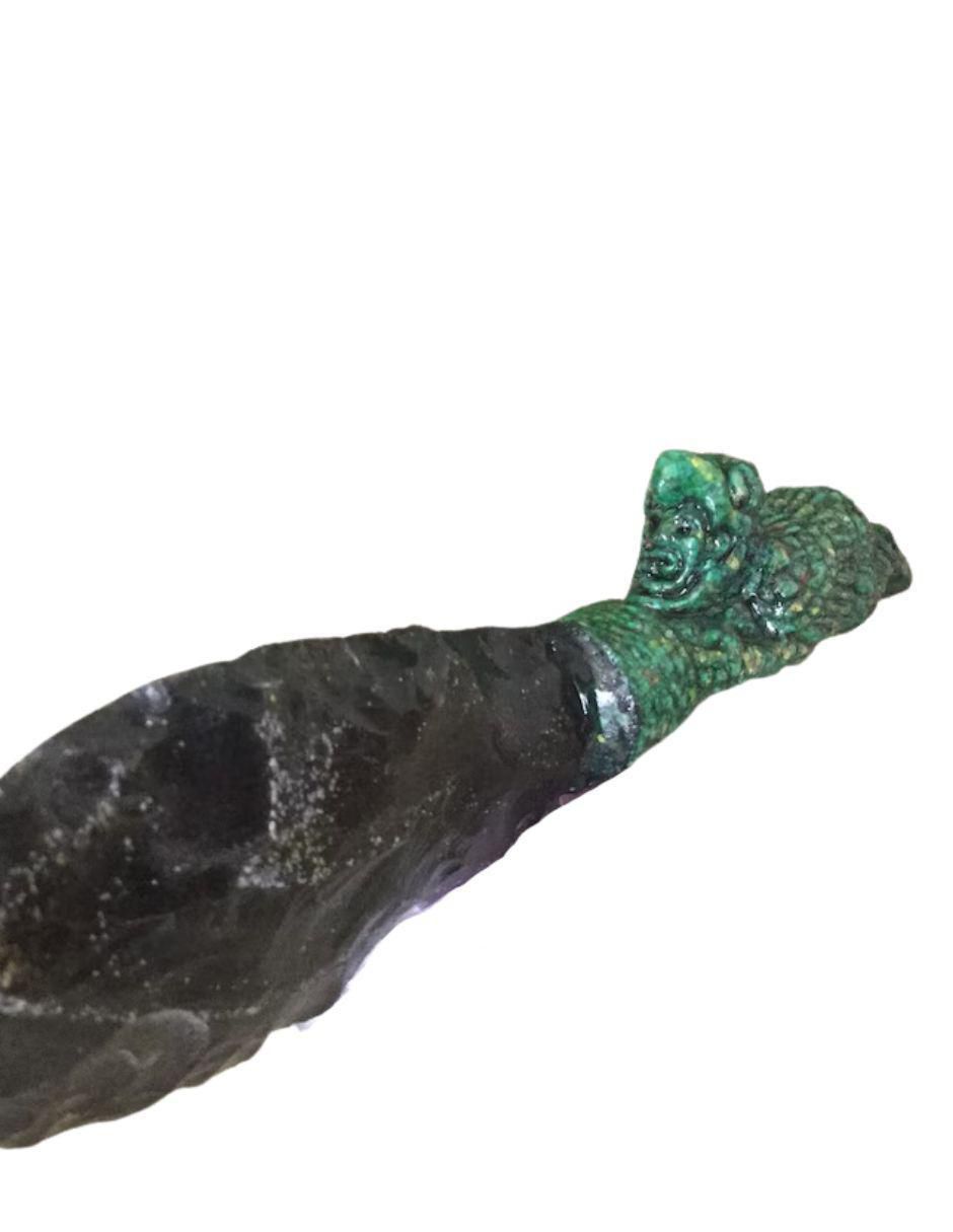 Figura de daga de vidrio 2