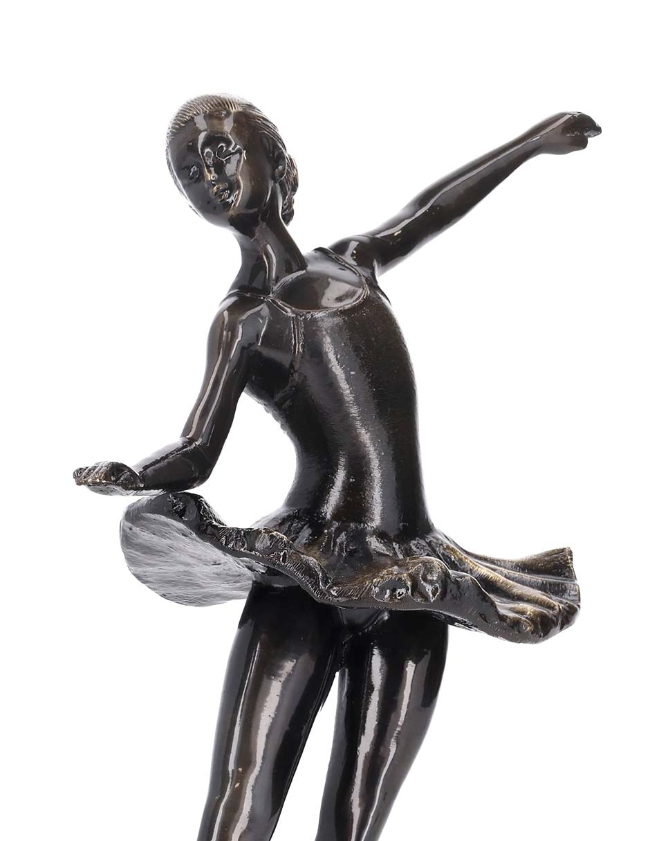 Figura decorativa de bailarina 4