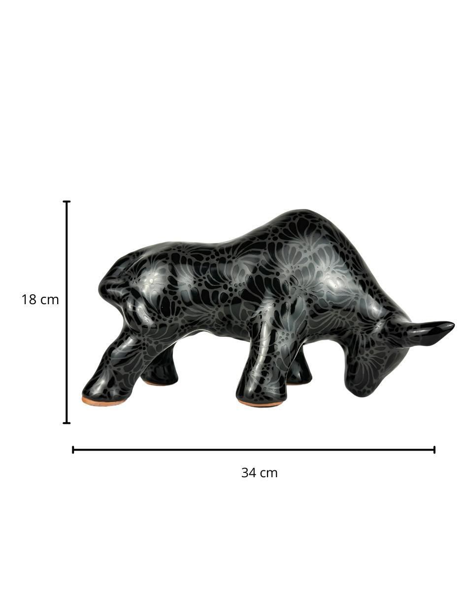 Figura de toro Talavera 6