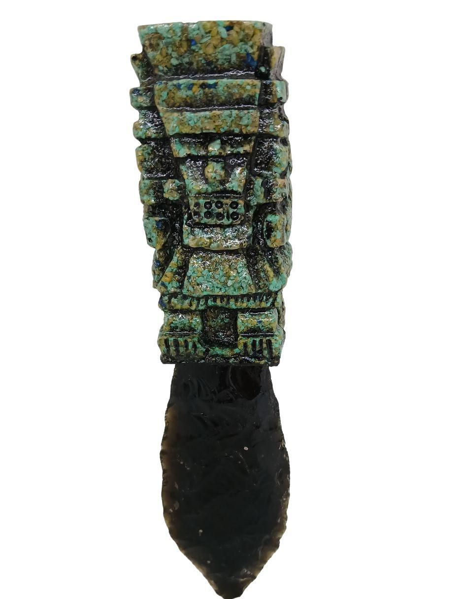 Figura decorativa de daga de vidrio