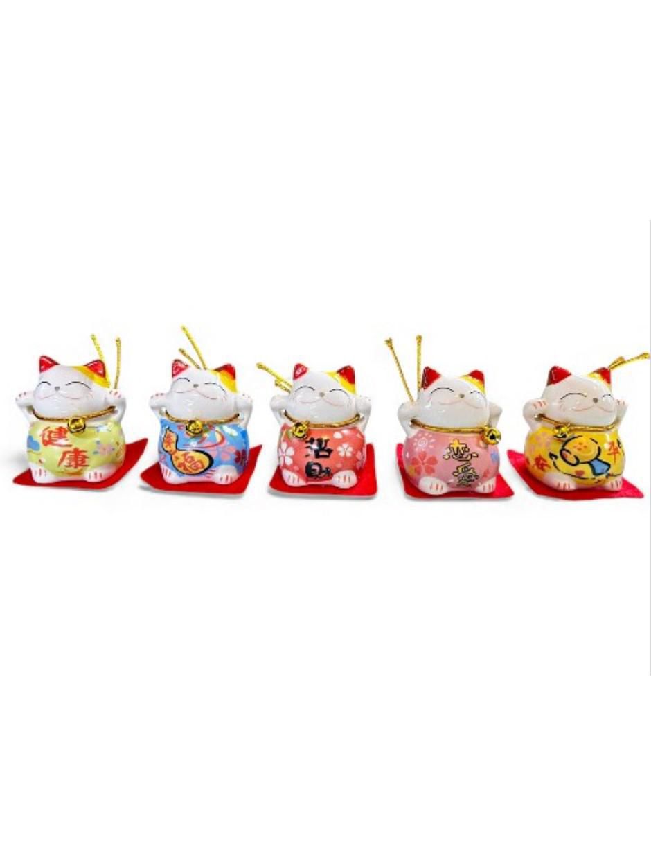 Figura de gato de cerámica 7